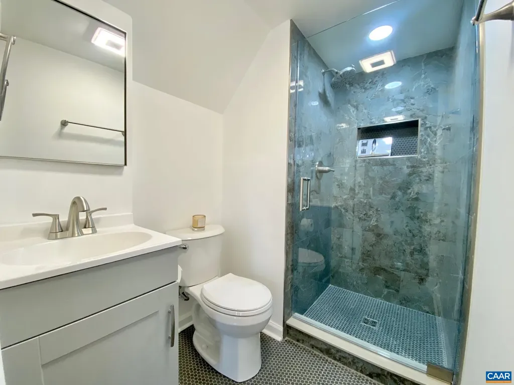 24 Tanglewood Road Palmyra VA 22963