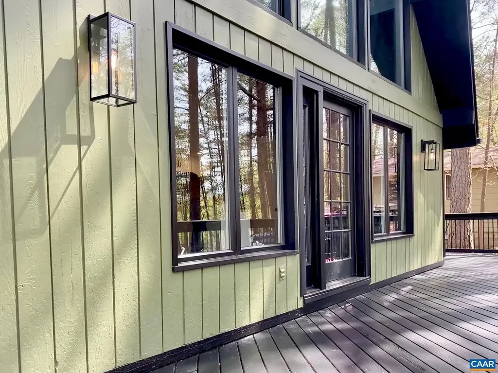 24 Tanglewood Road Palmyra VA 22963