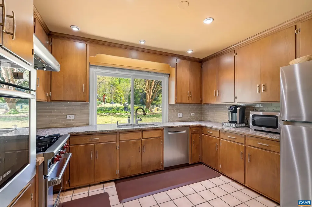 103 Powhatan Circle Charlottesville VA 22901