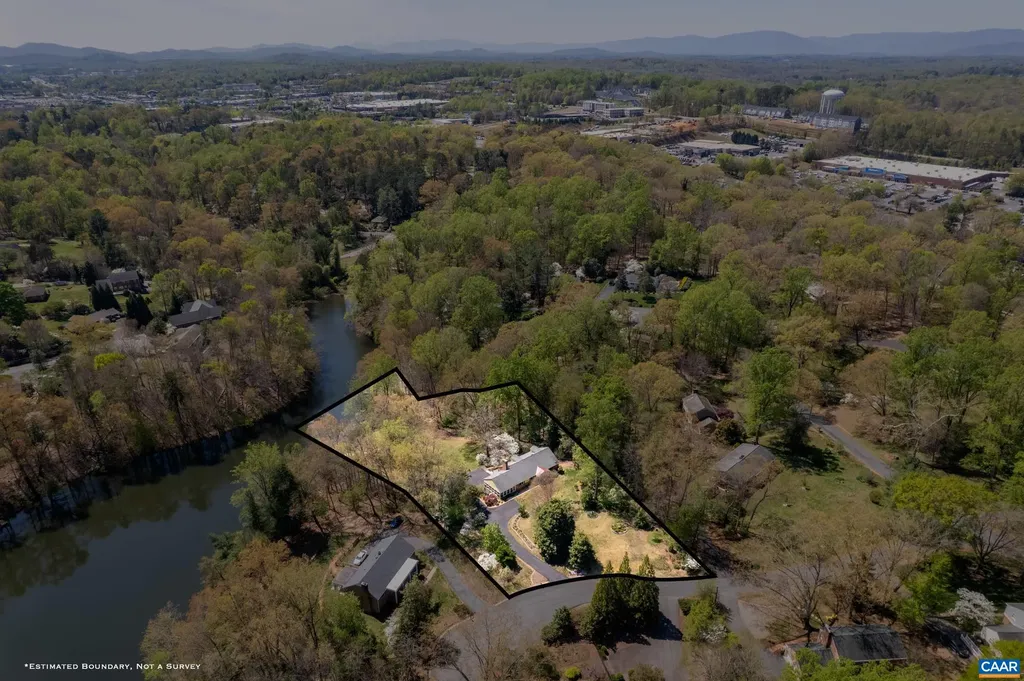 103 Powhatan Circle Charlottesville VA 22901