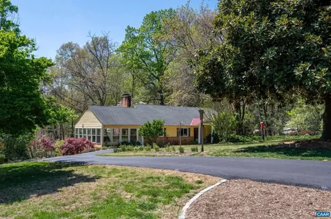 103 Powhatan Circle Charlottesville VA 22901