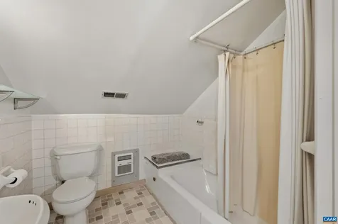 103 Powhatan Circle Charlottesville VA 22901