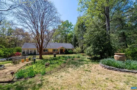 103 Powhatan Circle Charlottesville VA 22901