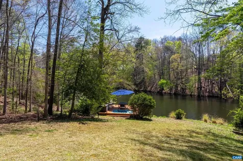 103 Powhatan Circle Charlottesville VA 22901
