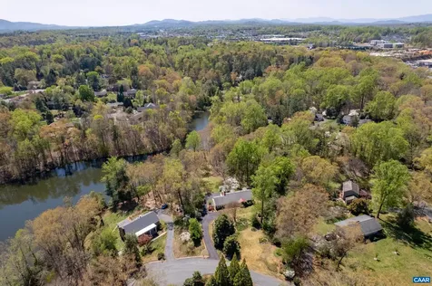 103 Powhatan Circle Charlottesville VA 22901