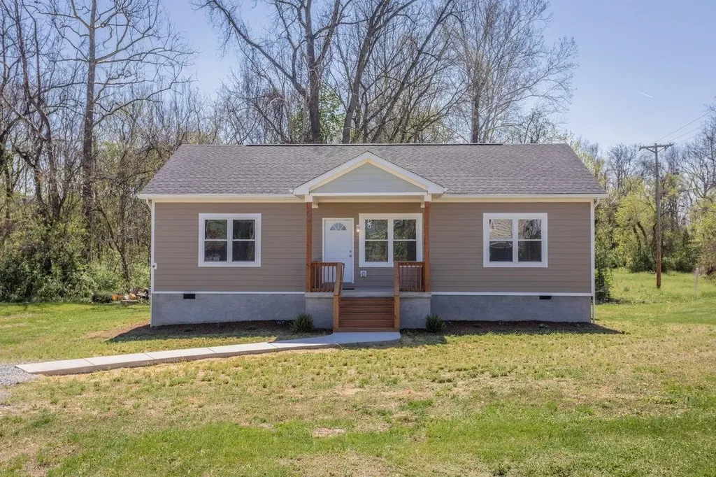 445 Wirt Avenue Elkton VA 22827