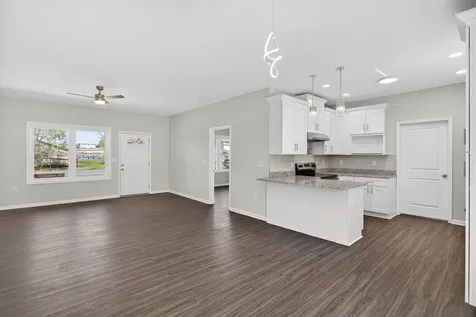 445 Wirt Avenue Elkton VA 22827