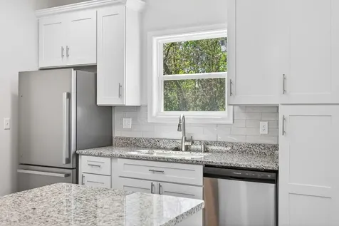 445 Wirt Avenue Elkton VA 22827