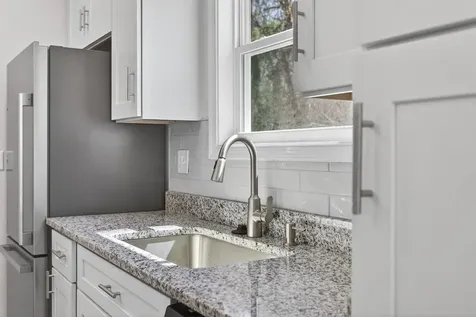 445 Wirt Avenue Elkton VA 22827