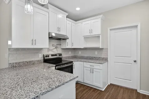 445 Wirt Avenue Elkton VA 22827