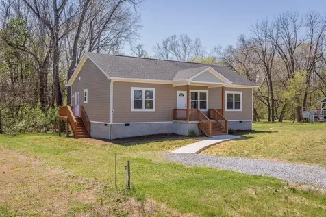 445 Wirt Avenue Elkton VA 22827