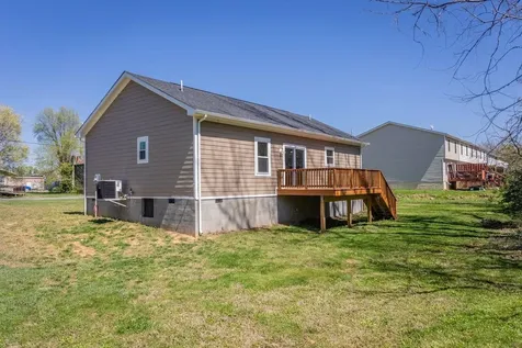 445 Wirt Avenue Elkton VA 22827