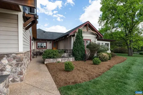 320 Carrsbrook Drive Staunton VA 24401