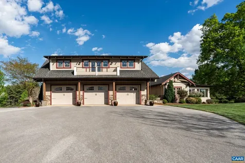 320 Carrsbrook Drive Staunton VA 24401