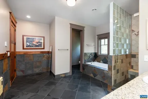 320 Carrsbrook Drive Staunton VA 24401