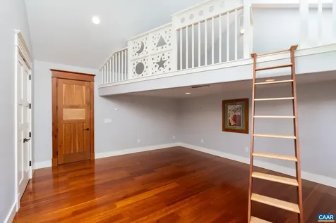 320 Carrsbrook Drive Staunton VA 24401