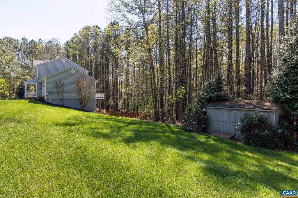 96 Red Cedar Road Barboursville VA 22923