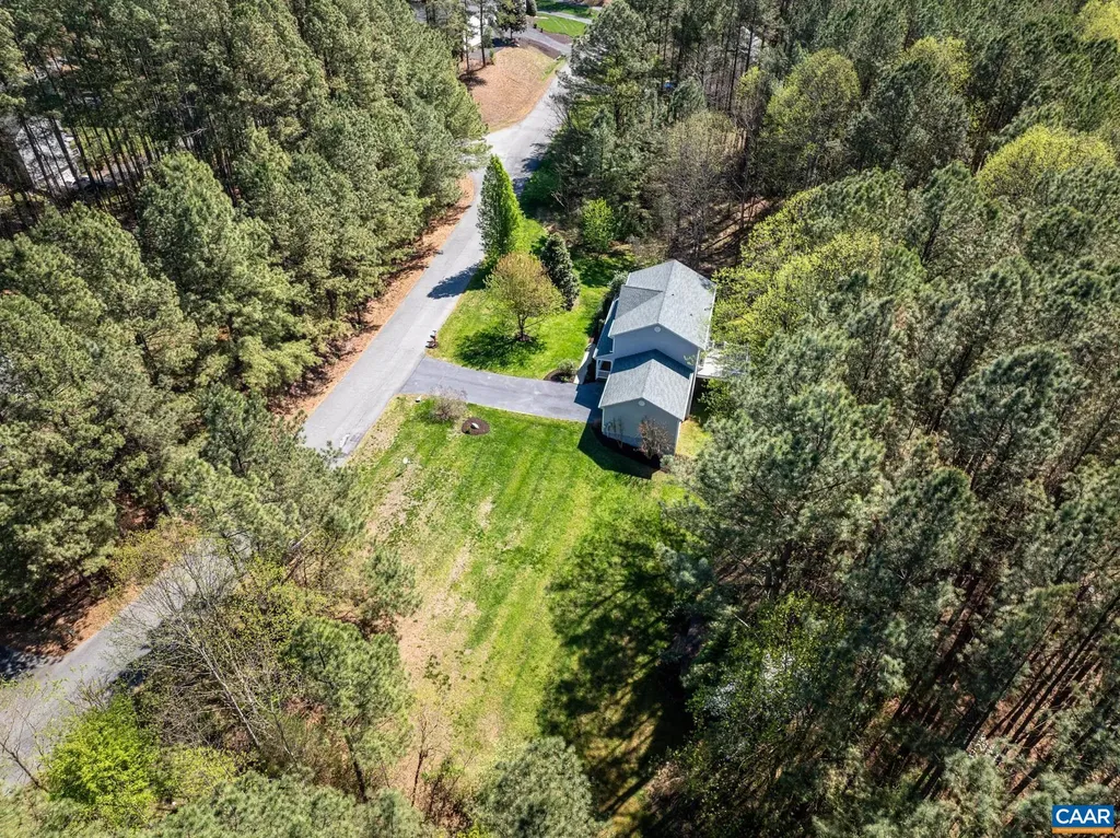 96 Red Cedar Road Barboursville VA 22923