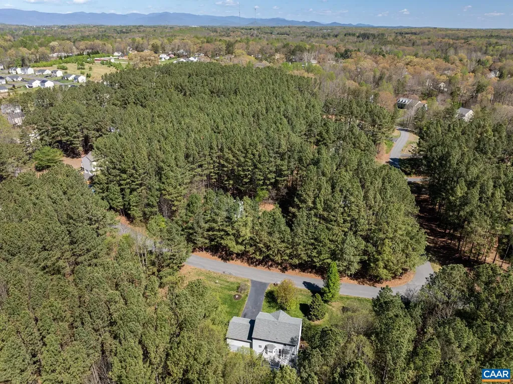 96 Red Cedar Road Barboursville VA 22923