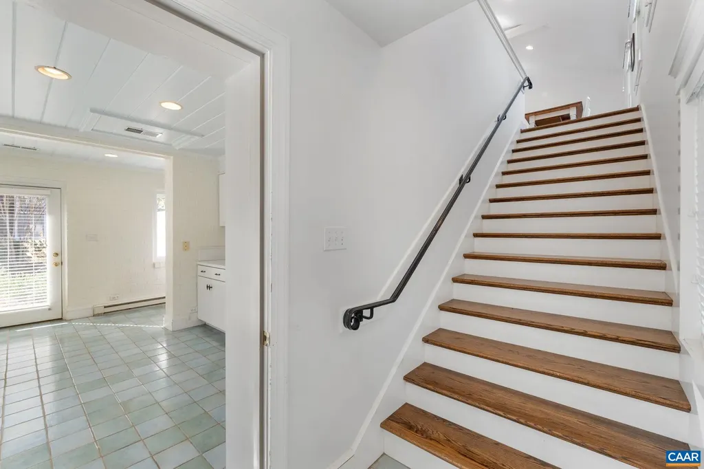 101 Cavalier Drive Charlottesville VA 22901