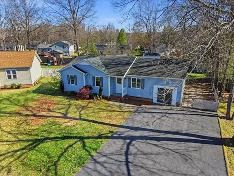 13 Kingston Court Stuarts Draft VA 24477