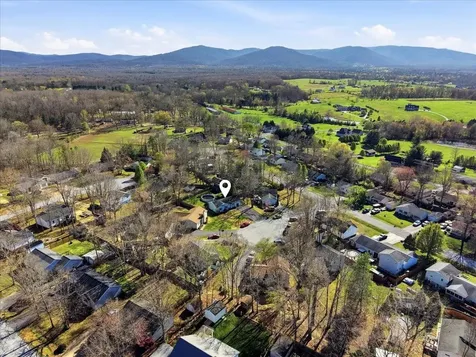 13 Kingston Court Stuarts Draft VA 24477