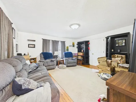 417 Spring Avenue W Elkton VA 22827