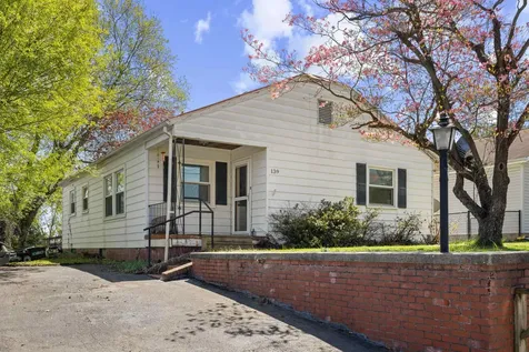 139 Straith Street Staunton VA 24401
