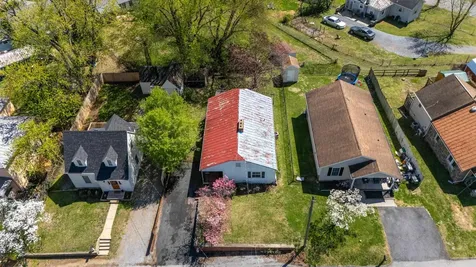 139 Straith Street Staunton VA 24401