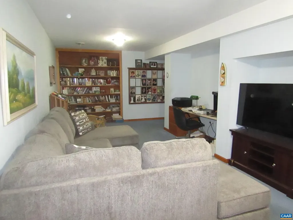 798 Jefferson Drive Palmyra VA 22963