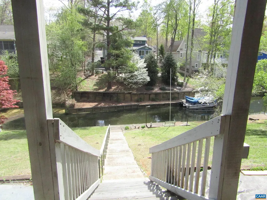 798 Jefferson Drive Palmyra VA 22963