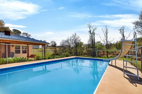 22 Oak Ridge Lane Staunton VA 24401
