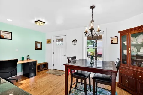 22 Oak Ridge Lane Staunton VA 24401
