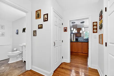22 Oak Ridge Lane Staunton VA 24401