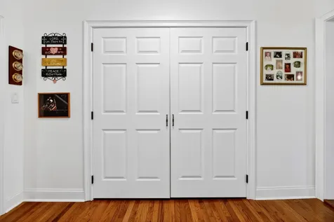 22 Oak Ridge Lane Staunton VA 24401
