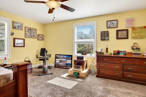 22 Oak Ridge Lane Staunton VA 24401