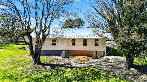 22 Oak Ridge Lane Staunton VA 24401