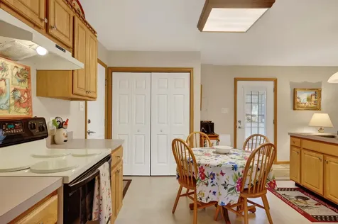 97 Laurel Oak Lane Grottoes VA 24441
