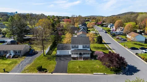 97 Laurel Oak Lane Grottoes VA 24441