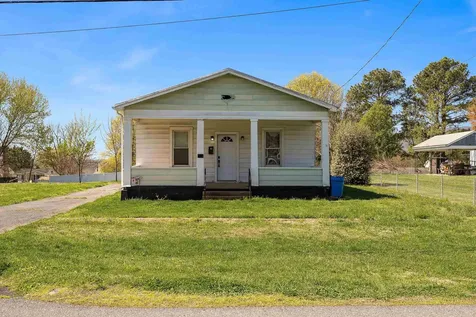 505 Eighth Street Shenandoah VA 22849