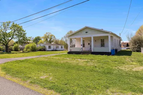 505 Eighth Street Shenandoah VA 22849