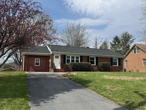 555 Hartman Drive Harrisonburg VA 22802