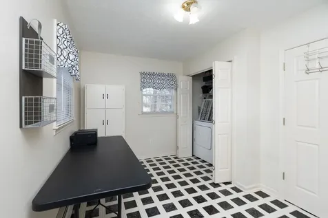 1913 Monticello Street Waynesboro VA 22980