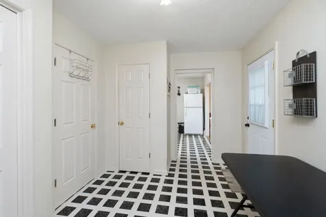 1913 Monticello Street Waynesboro VA 22980