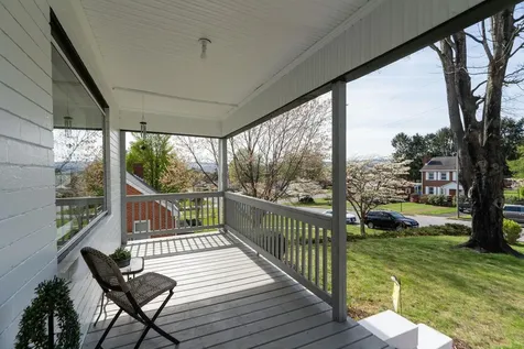 1913 Monticello Street Waynesboro VA 22980