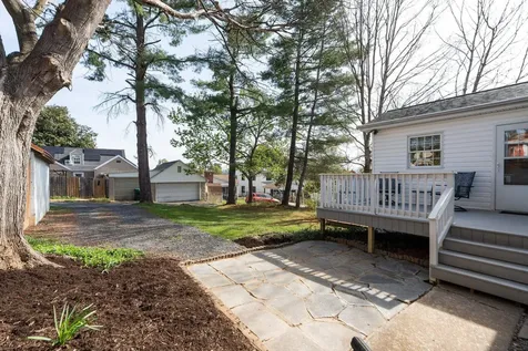 1913 Monticello Street Waynesboro VA 22980
