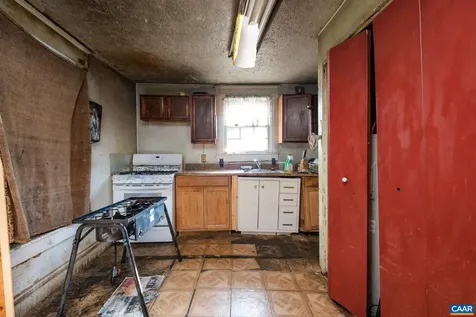 580 Hawkins Street Harrisonburg VA 22801