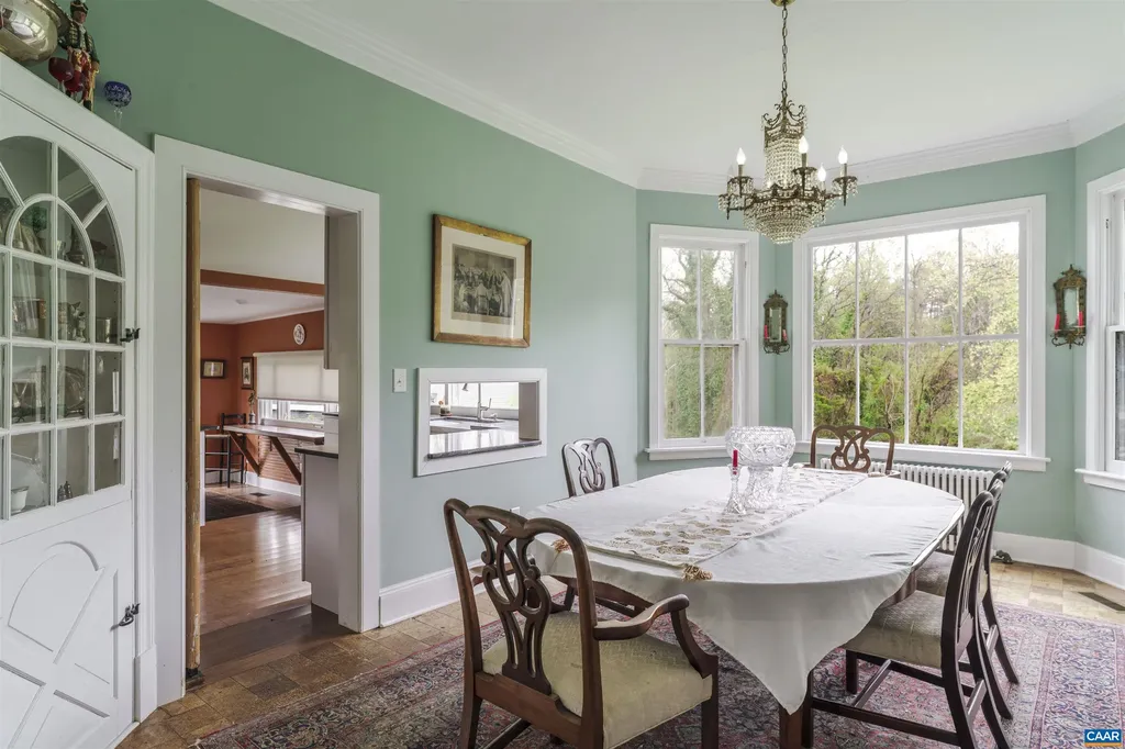 5515 Gordonsville Road Keswick VA 22947