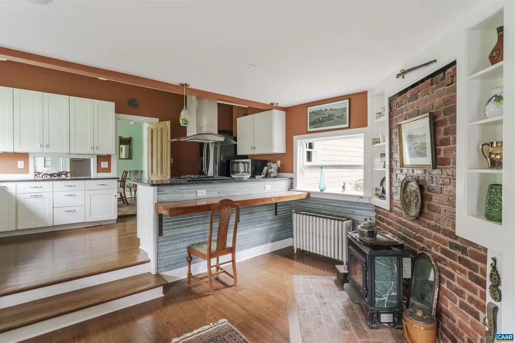 5515 Gordonsville Road Keswick VA 22947