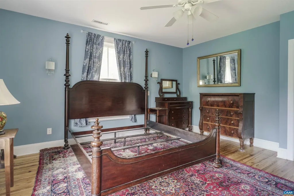 5515 Gordonsville Road Keswick VA 22947